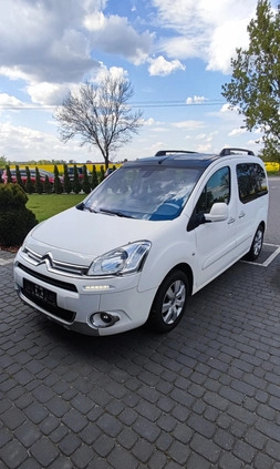 Citroen Berlingo cena 29999 przebieg: 135340, rok produkcji 2014 z Wojnicz małe 121